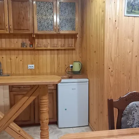 Smerekova Khata On Pidgirna Guest house *